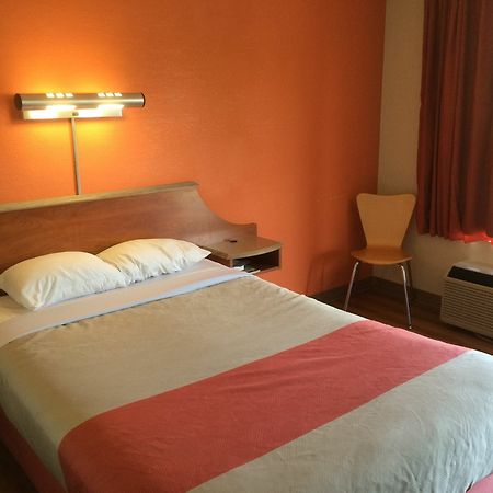 Motel 6-Mount Vernon, Il Εξωτερικό φωτογραφία