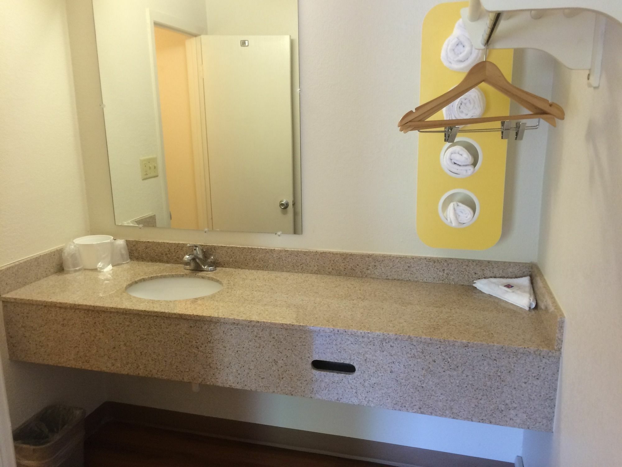 Motel 6-Mount Vernon, Il Εξωτερικό φωτογραφία