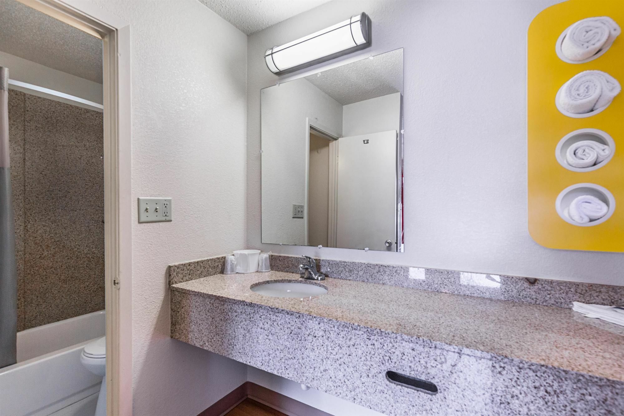Motel 6-Mount Vernon, Il Εξωτερικό φωτογραφία