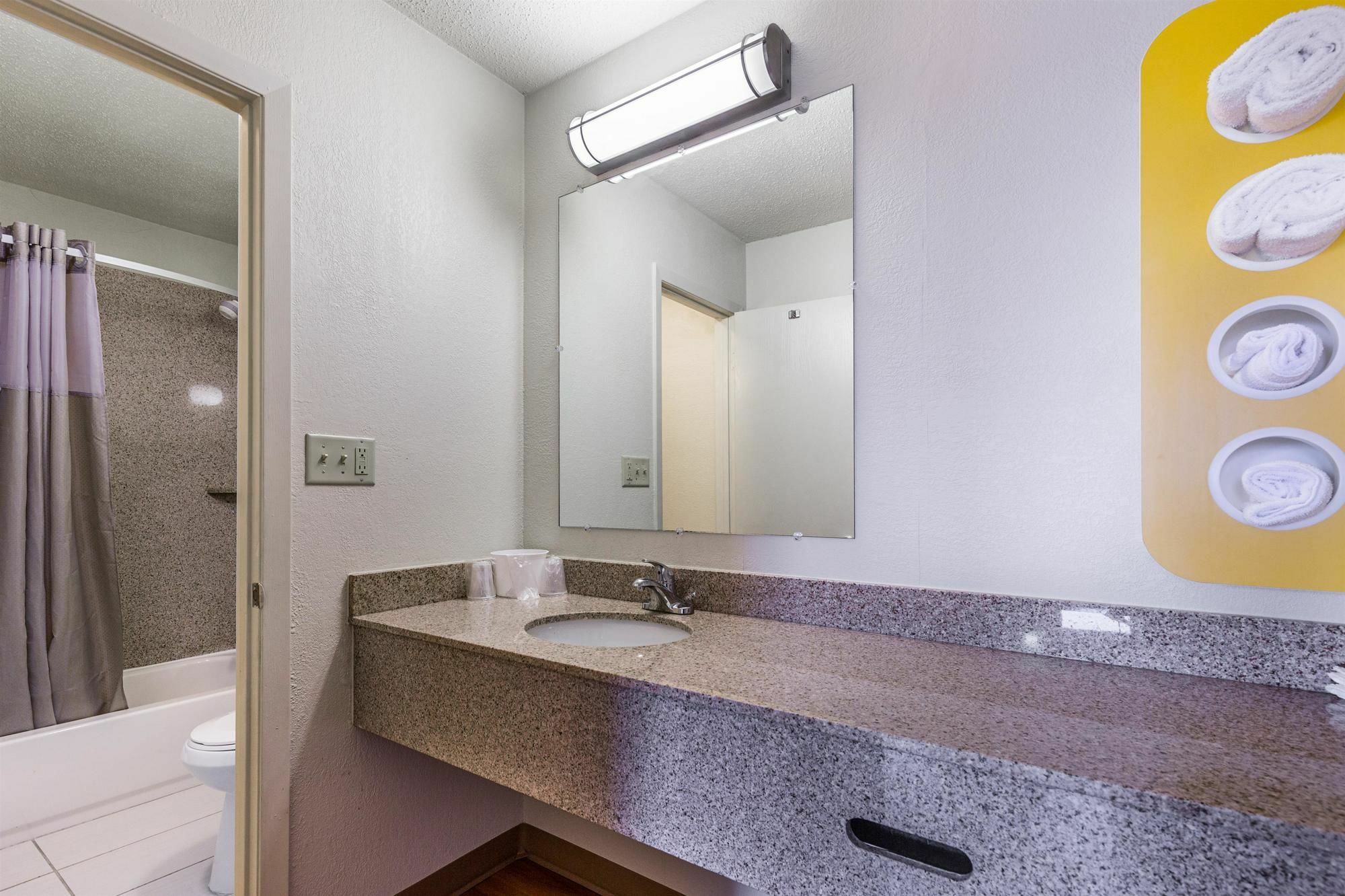 Motel 6-Mount Vernon, Il Εξωτερικό φωτογραφία